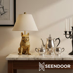 Carica immagine nel visualizzatore della Galleria, Pawdia Figurina Animale – Lampada da Tavolo in Poliresina per Camera da Letto e Soggiorno