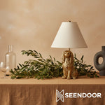 Carica immagine nel visualizzatore della Galleria, Pawdia Figurina Animale – Lampada da Tavolo in Poliresina per Camera da Letto e Soggiorno