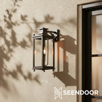 Afbeelding laden in galerijweergave, Yolvira Buitenmuurlamp Sconce - Veelzijdige Metalen Lantaarn
