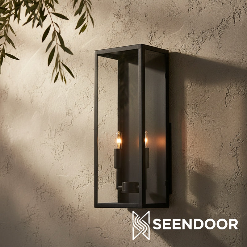 Ferrix Industriële IJzeren Buitenmuurlamp - Verlichting Stijlvolle Exterieur Glasverlichting