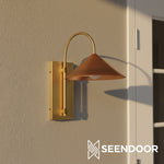 Load image into Gallery viewer, Conique Metal Arch Wall Sconce - Minimalist Light for Modern Interiors