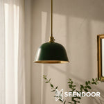 Afbeelding laden in galerijweergave, Forvara metalen hanglamp met paal - belvormige diffuser ontwerp voor keukeneilanden
