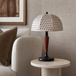Bild in die Galerieansicht laden, Fennary French Vintage Table Lamp – Elegant Classic Design  for Bedroom Living Room