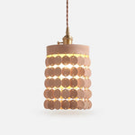 Afbeelding laden in galerijweergave, Natural leather pendant light on a white background