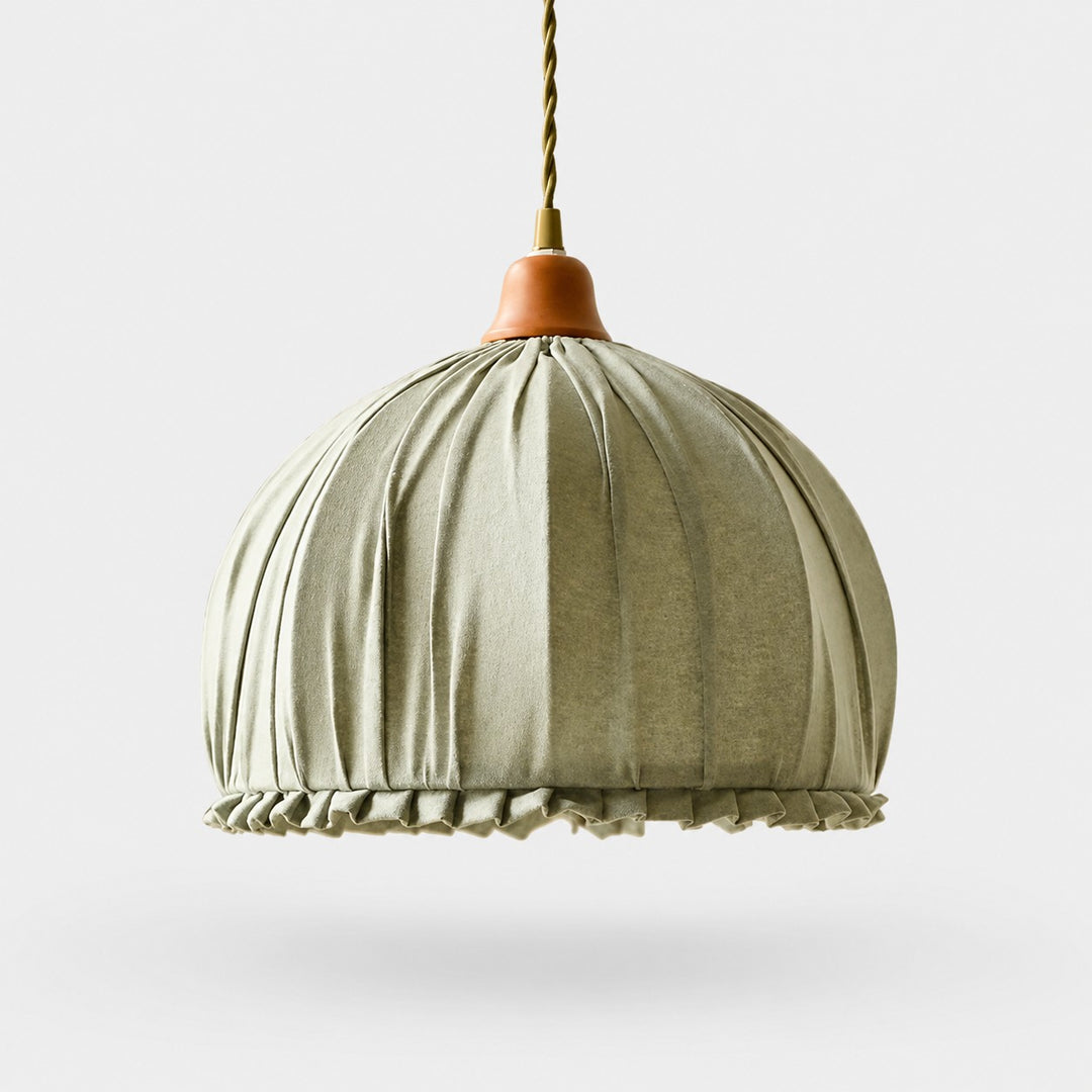 Lampa wisząca z marszczonej tkaniny i plisowanym kloszem
