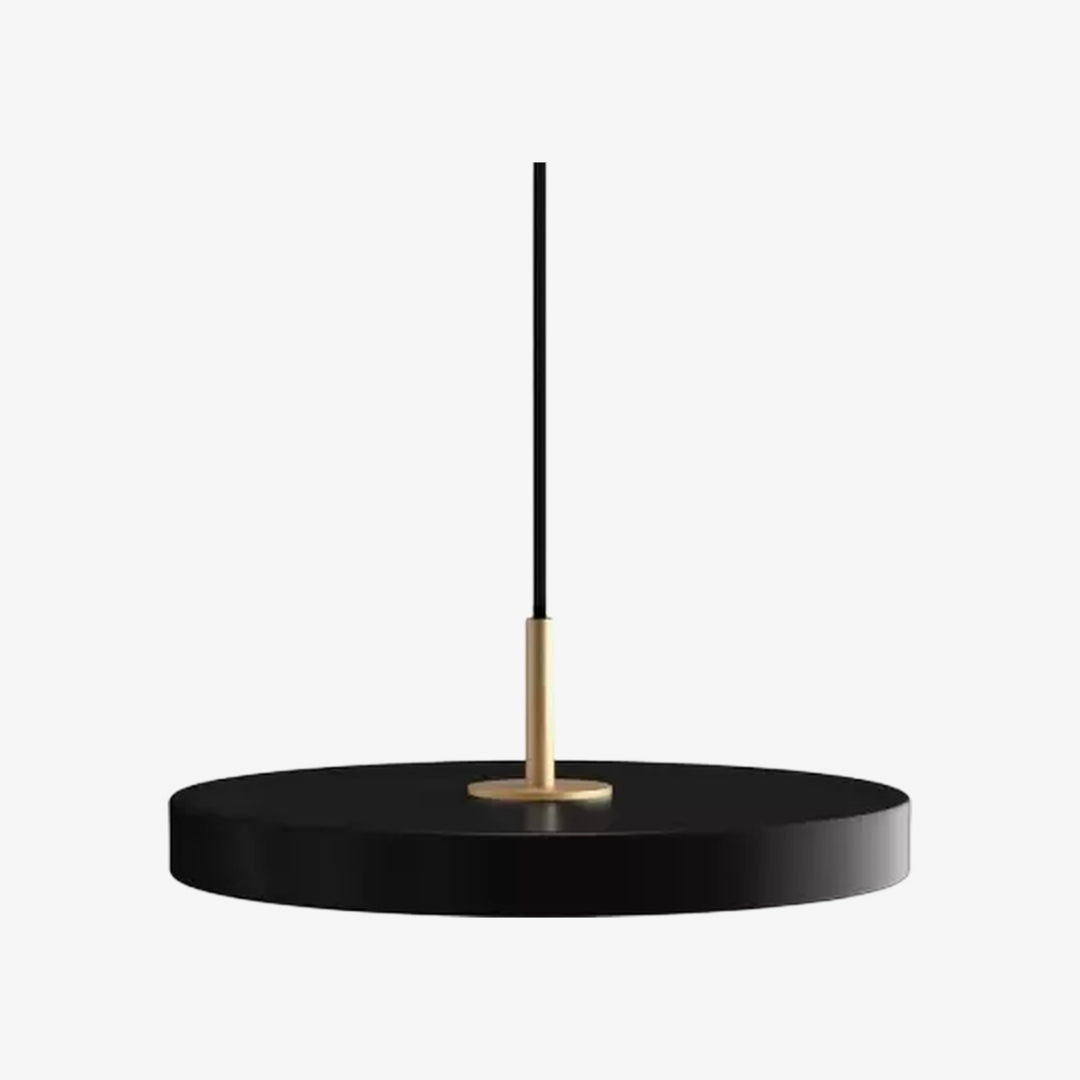 Astris Geometrische Pendelleuchte – Moderne Metall-Hängeleuchte für Kücheninsel