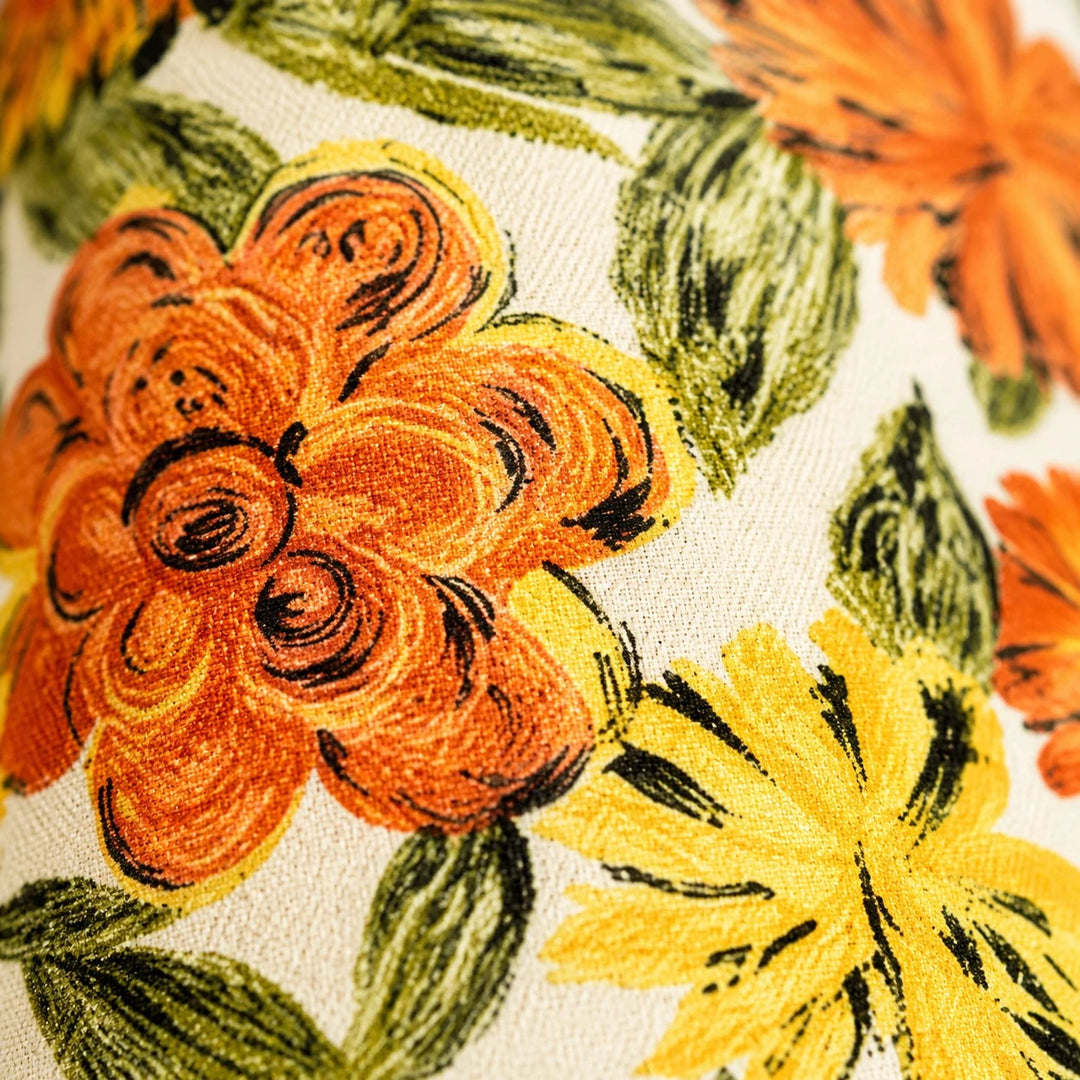 Lampe de table en céramique à motifs floraux Liberty avec base orange faite à la main