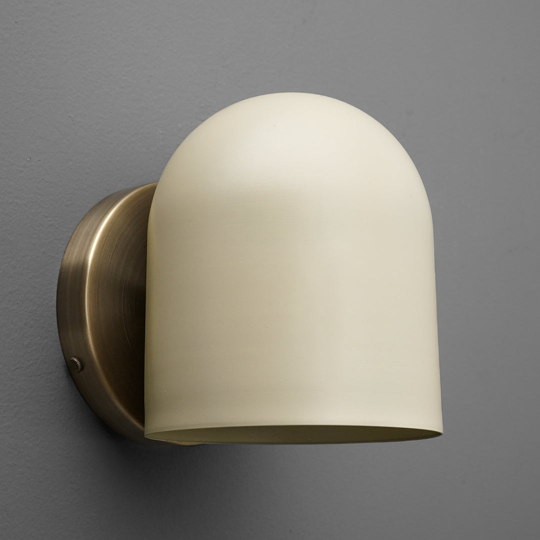 Metio Dome Classic Wall Sconce - Stylish Lighting Fixture for Bedroom or Hallway