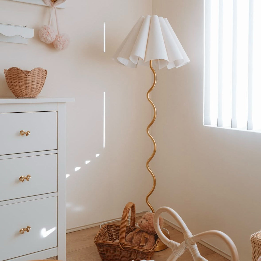 Lampa podłogowa Cora
