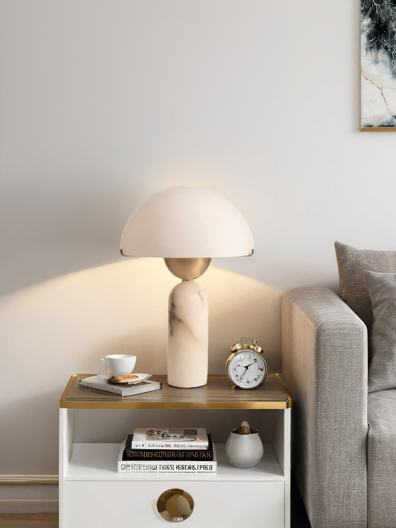 Peono Alabaster Tischlampe