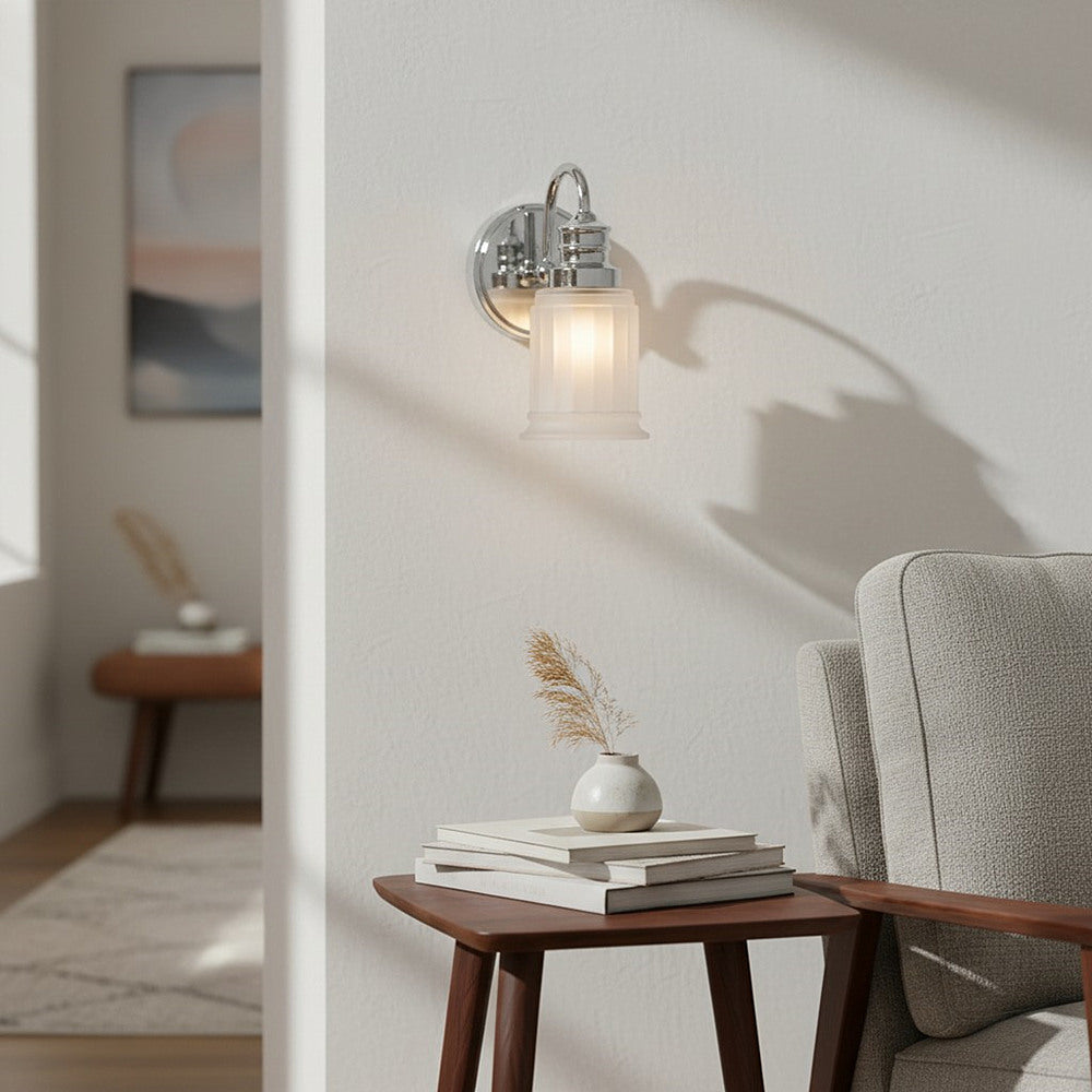 Lirra Badkamer Metalen Wandlamp met Glazen Kap - Vochtbestendige Wandkandelaar