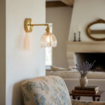 Afbeelding laden in galerijweergave, Blossix Bloemige Tulp Wandlamp – Moderne Wandlamp Metalen Basis voor Interieurverlichting U27