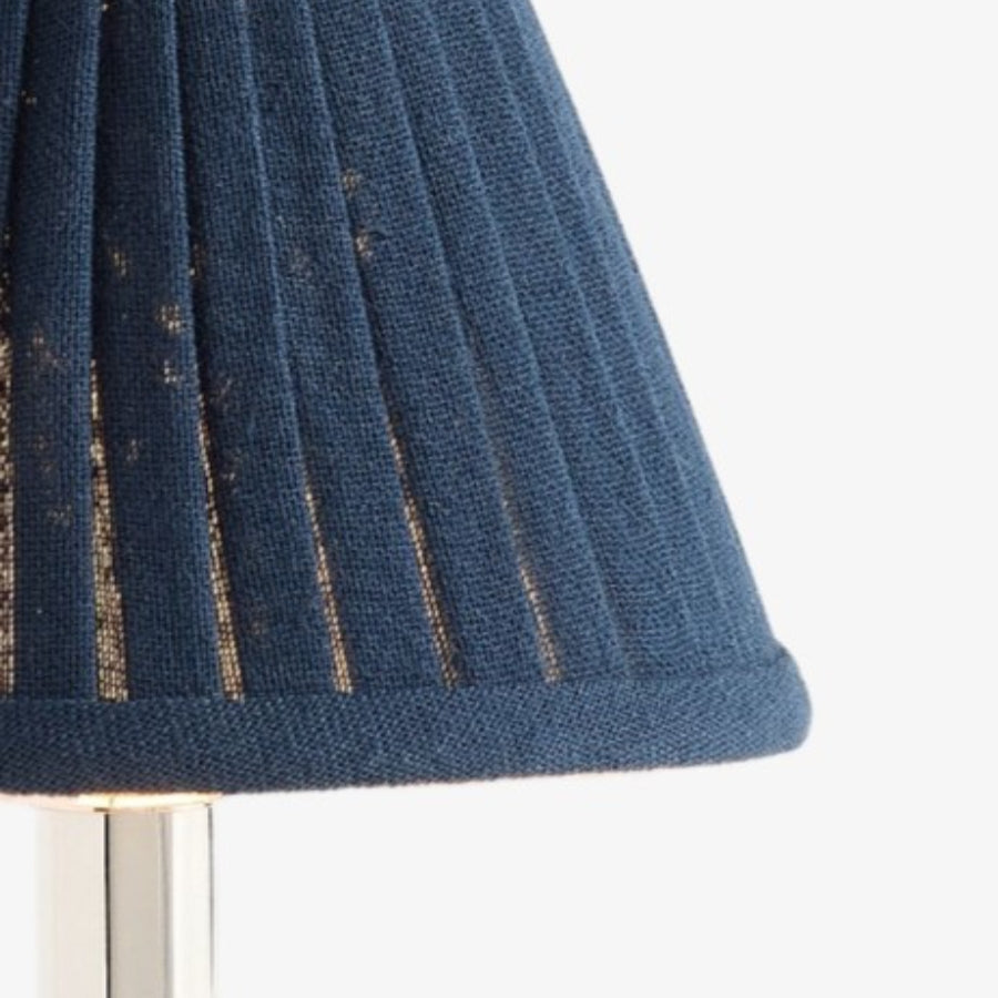 Trova Draadloze Tafellamp met Sculpturaal Silhouet - Moderne Draagbare Verlichting voor Woonkamers en Slaapkamers