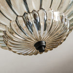Załaduj obraz do przeglądarki galerii, Lower glass bowl and dark finial detail