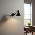 Afbeelding laden in galerijweergave, Articula opvouwbare scharnierende wandlamp – functionele wandlamp met draaibare kap voor thuis N19