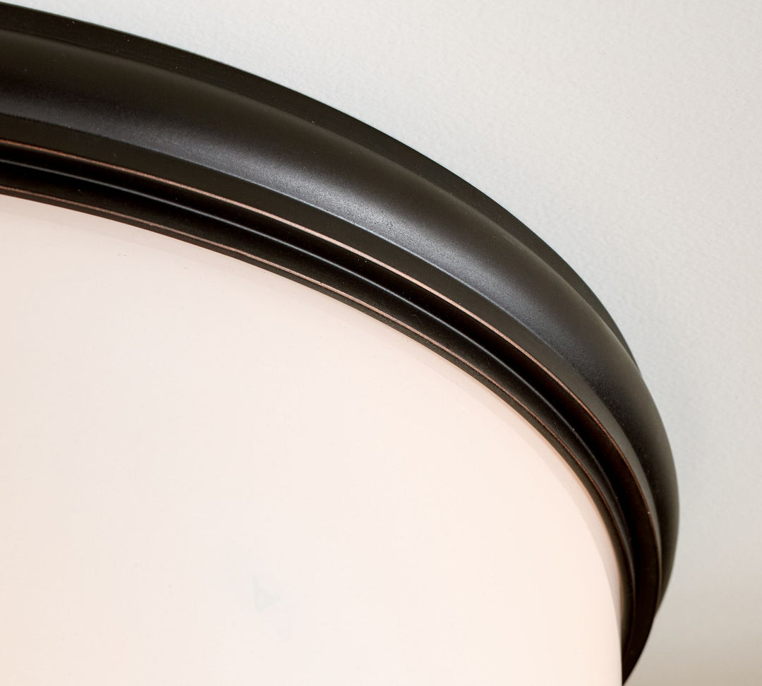 Lámpara de techo empotrada Roven con cúpula de vidrio opalino - Diseño elegante para dormitorio y sala de estar