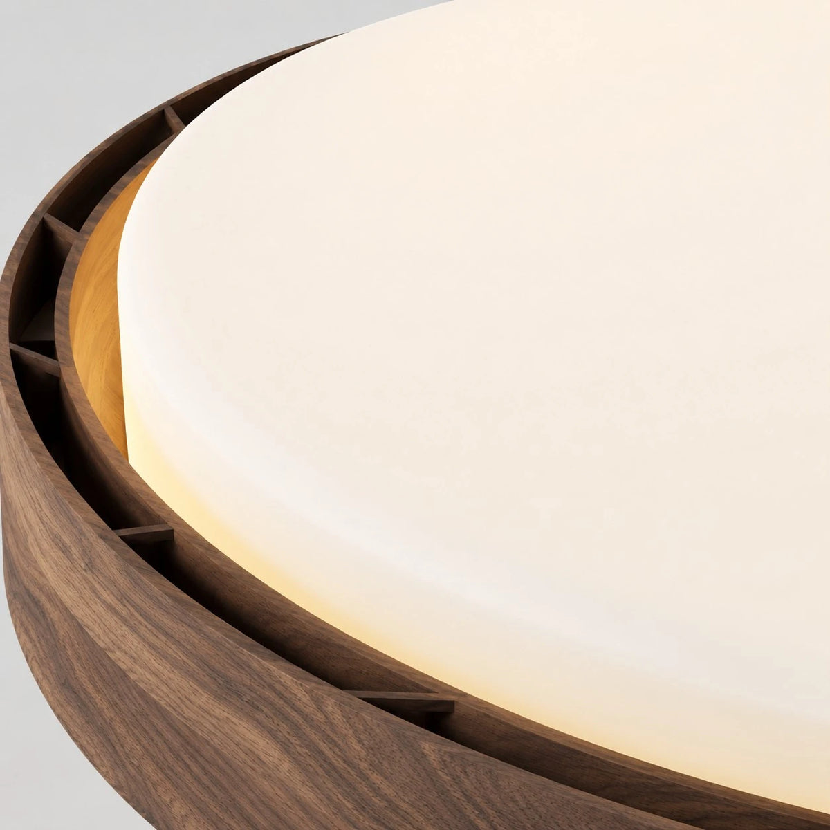 Walnut rim and diffuser detail