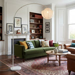 Charger l'image dans le visualiseur de la galerie, Lampe sur pied Lumifil Arc avec abat-jour en maille textile - Pied en métal pour un éclairage d'ambiance doux dans le salon