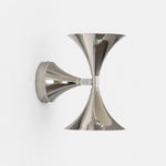 Carica l'immagine nella visualizzazione Galleria, Complete Bauhaus chrome wall sconce on a clean white background