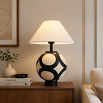Afbeelding laden in galerijweergave, ceramic globe table lamp on living room console