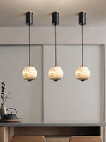 Bild in die Galerieansicht laden, Ferox Alabaster-Pendelleuchte