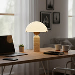 Bild in die Galerieansicht laden, Peono Alabaster Tischlampe