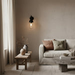 Afbeelding laden in galerijweergave, Trevanta Moderne Buitenmuurlamp – Minimalistische Lantaarn voor Entrees &amp; Gevels