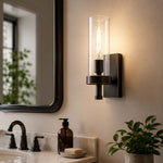 Cargar imagen en el visor de la Galería, Wall sconce beside mirror and sink