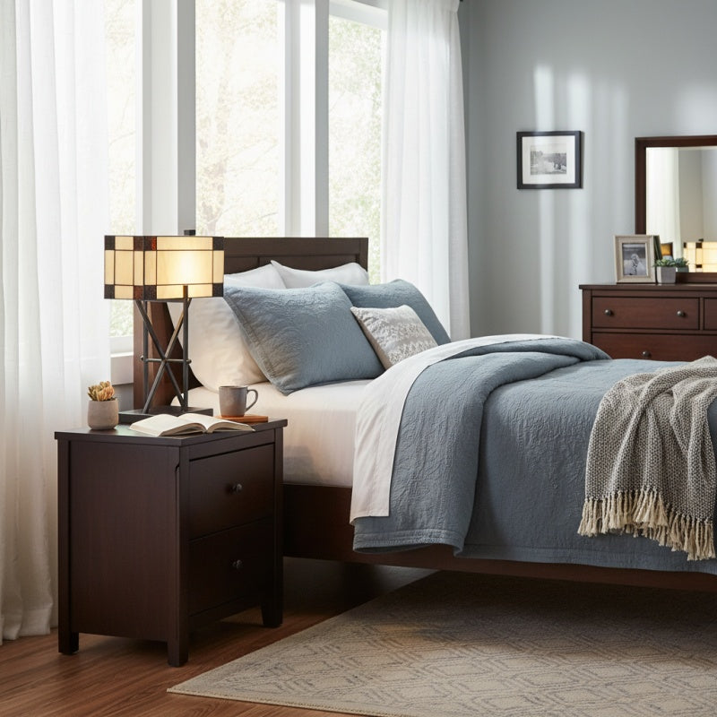 TF Manchester Table Lamp – Vintage-Inspired Stained Glass Table Light for Reading Nook or Bedroom
