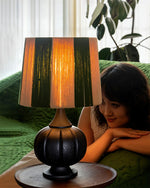 Bild in die Galerieansicht laden, Harmony Stripe Tischlampe