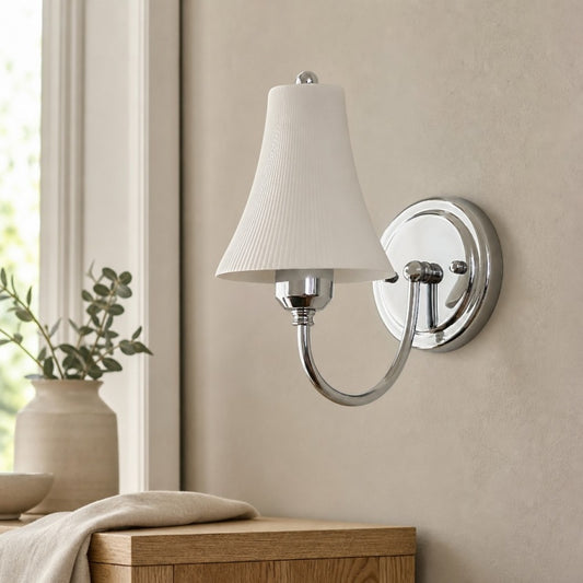 Lampe murale en céramique plissée Cumoris – Luminaire minimaliste français pour couloir ou chambre