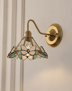 Bild in die Galerieansicht laden, Butterfly Jewel Wandleuchte