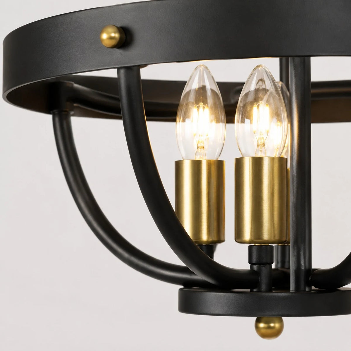 Metal frame and candle sleeve detail