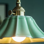Bild in die Galerieansicht laden, Vintage Celadon Keramik Lotus Hängeleuchte