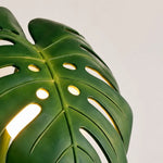 Afbeelding laden in galerijweergave, Textured resin leaf surface detail