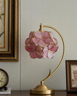 Bild in die Galerieansicht laden, Serenity Petal Tischleuchte