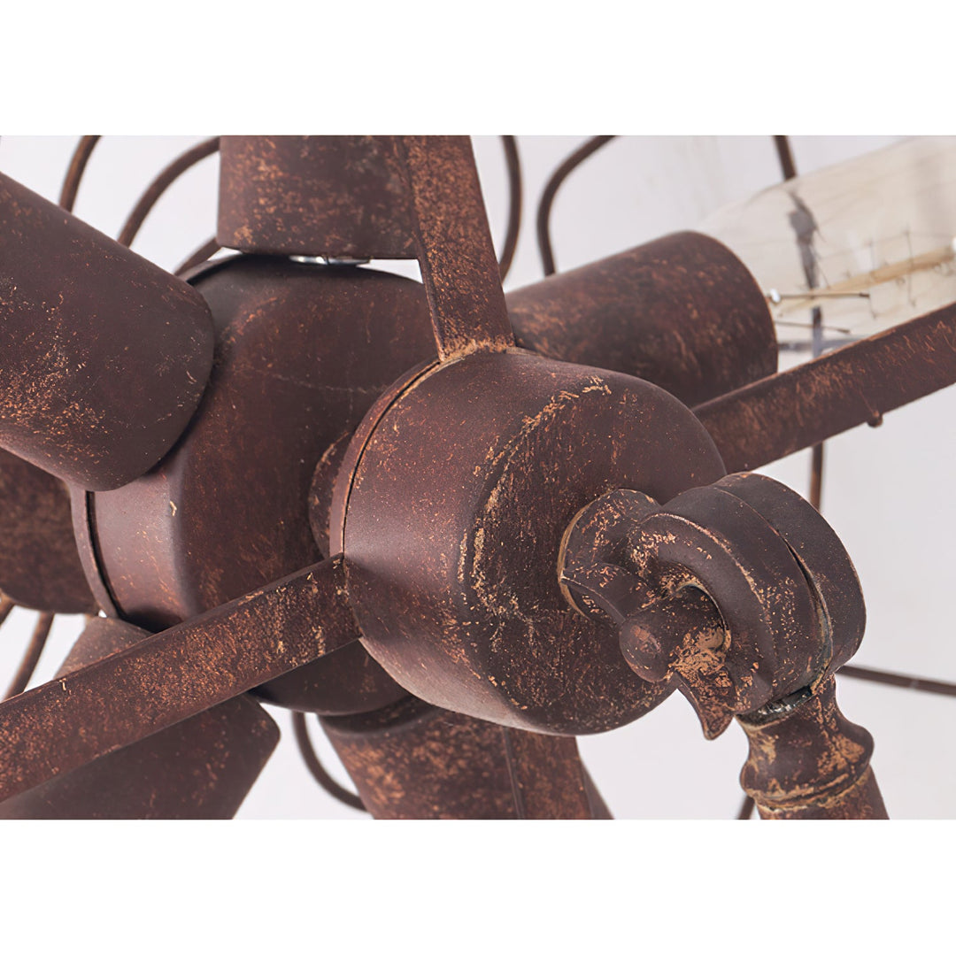 Tischlampe im alten Stil mit Ventilator