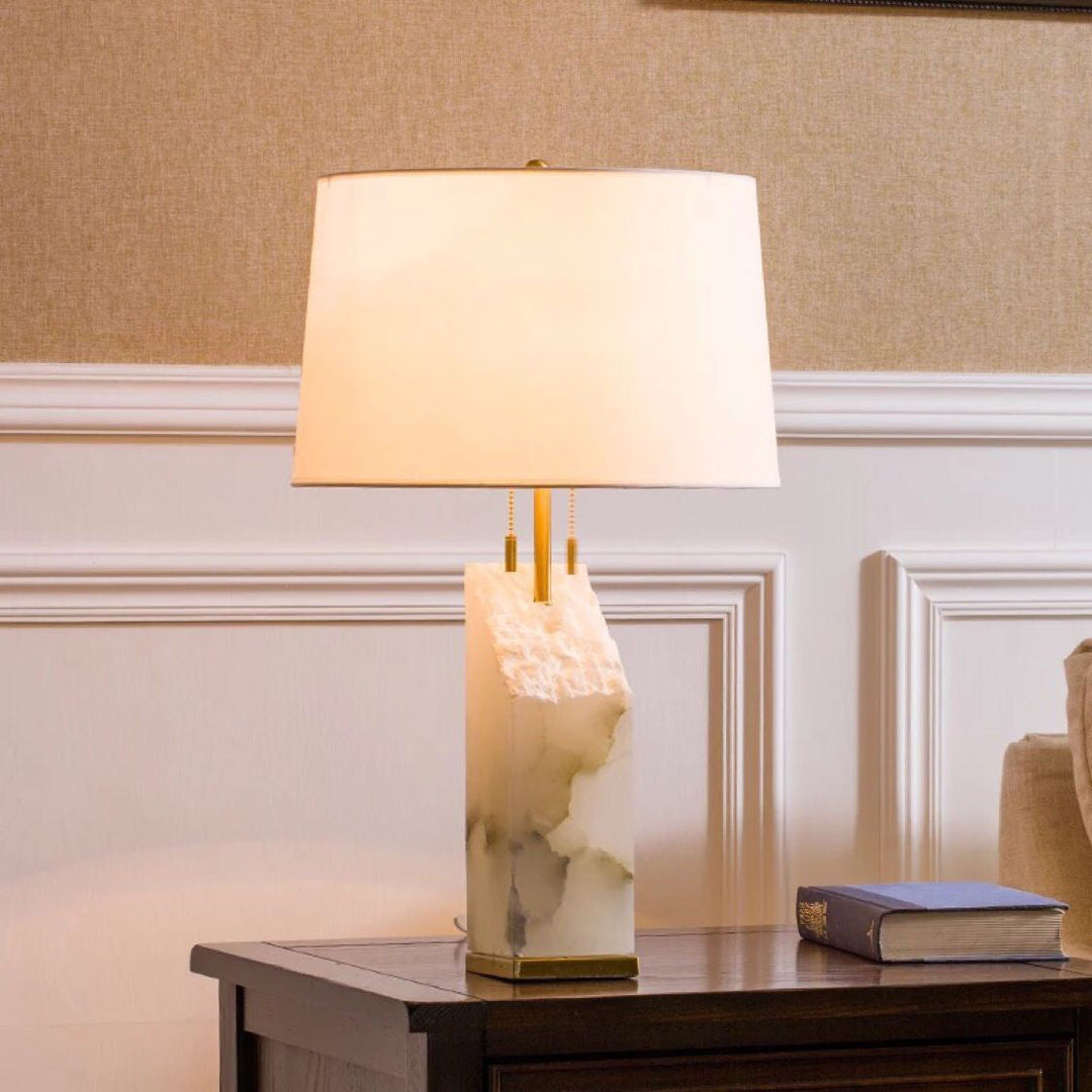 Rohe Alabaster Tischlampe