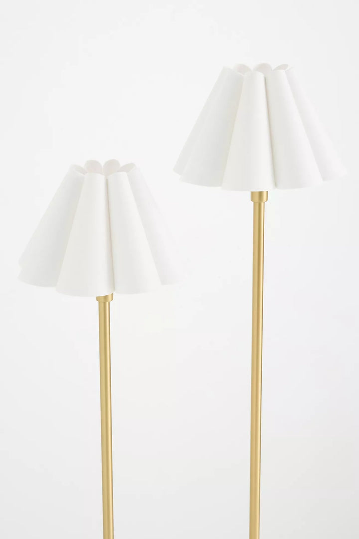 Capirise Gouden Geplooide Lampenkap Vloerlamp - Hedendaagse Metalen Verlichting voor Slaapkamer