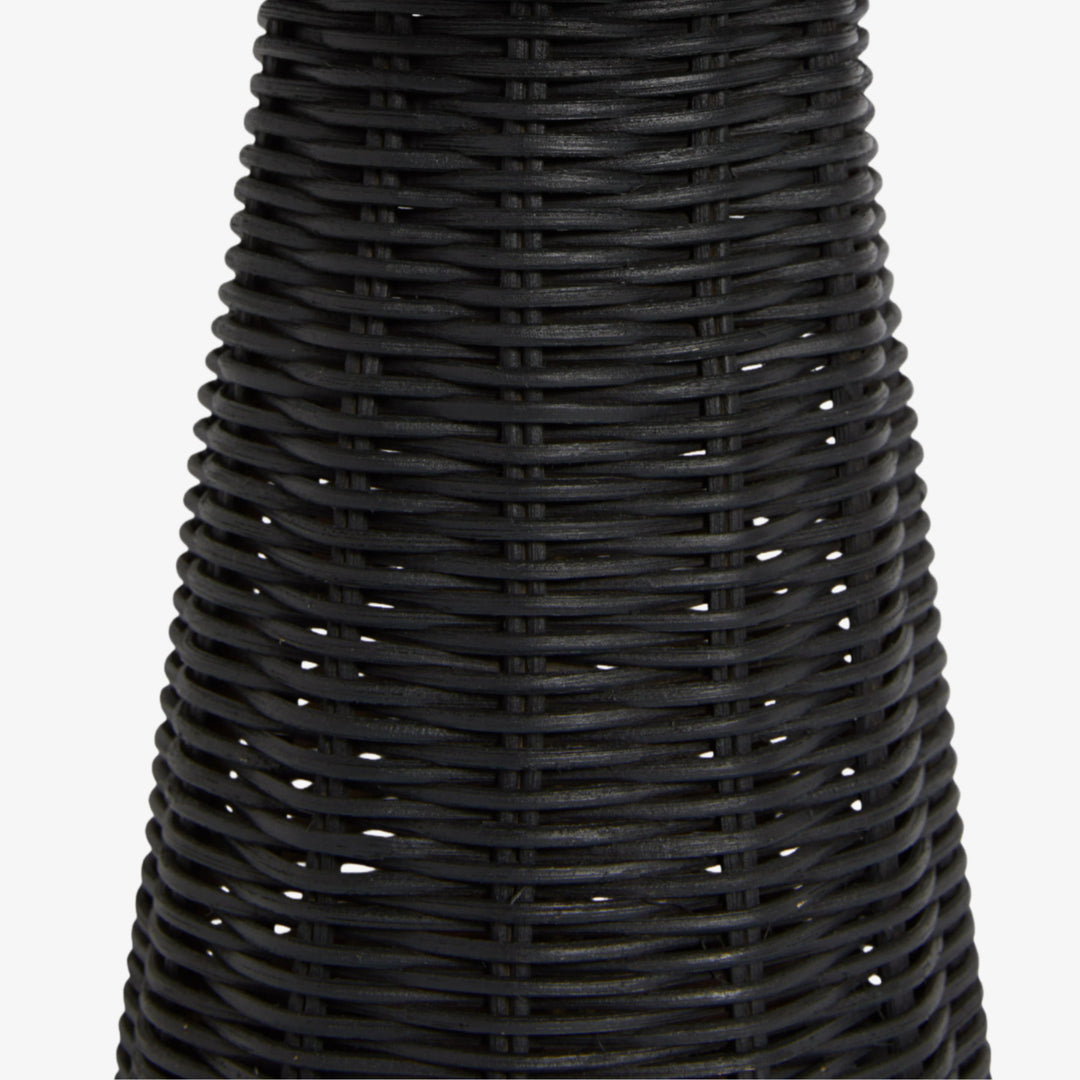 Wickara rzeźbiarska mini lampa stołowa z rattanu – naturalne plecione wykończenie, odpowiednia na stoliki boczne i do przedpokojów