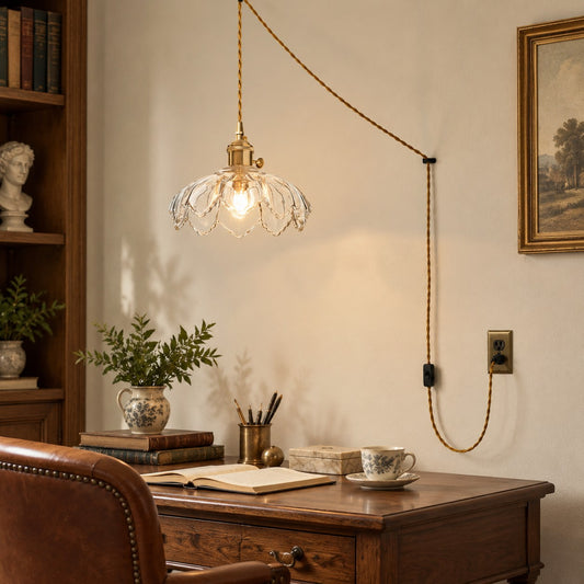 Suspension à enficher avec verre fleuri cannelé