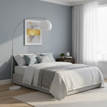 Załaduj obraz do przeglądarki galerii, Aethervox Lampa Podłogowa w Stylu Mid-Century Modern z Łukiem - Metalowy Design z Akcentami Marmuru do Salonu