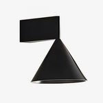 Carica l'immagine nella visualizzazione Galleria, Lampada da Parete in Metallo a Cono Metorq - Luce d’Accento Minimalista Geometrica per Corridoio