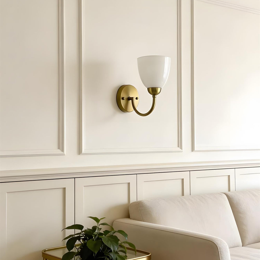 Mild Velin Wall Lamp – Brass and Frosted Glass Wall Sconce for Bedroom and Living Room