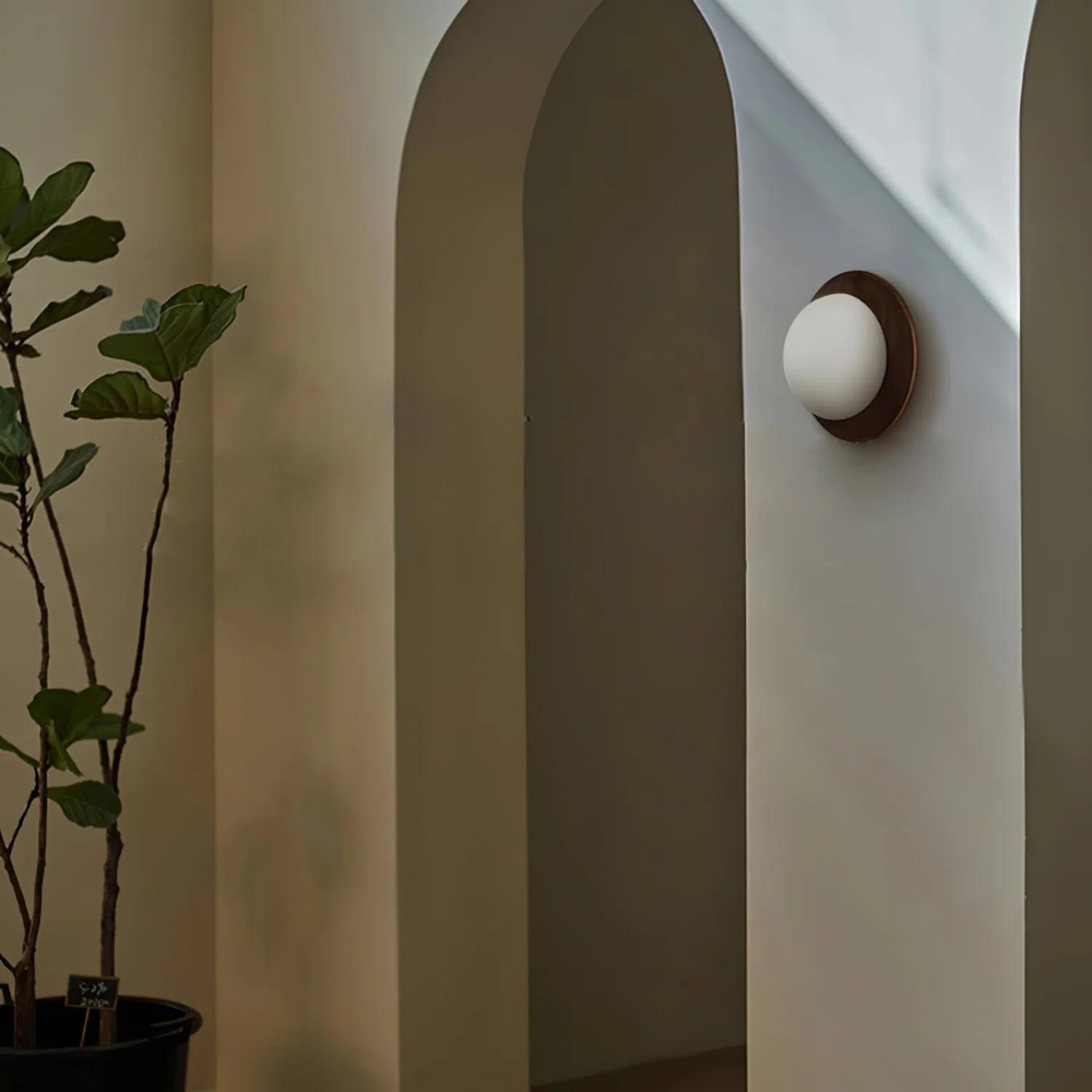Lampada da parete LED minimalista in legno naturale nordico