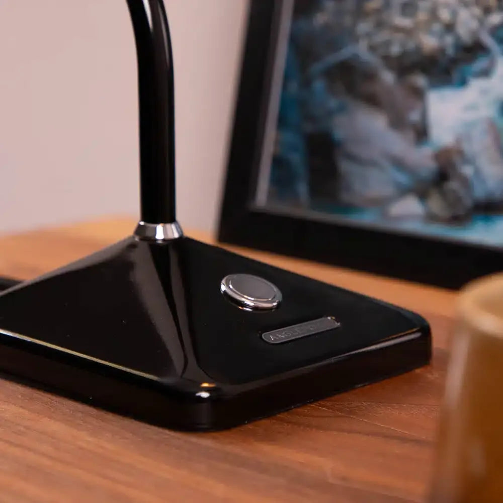 Modryx Mini Tafellamp – Piramide Basis Klassiek Erfgoed Ontwerp voor Thuis