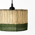 Carica l'immagine nella visualizzazione Galleria, Lampada a sospensione in luffa naturale - paralume intrecciato organico per sala da pranzo