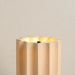 Afbeelding laden in galerijweergave, Cavilon Tafellamp met Waaier-vormige Linnen Kap - Steenafwerkingen Geschikt voor Woonkamers