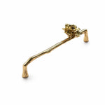Carica l'immagine nella visualizzazione Galleria, Budding Flower brass cabinet handle with 6.3 in c-c / 16.0 cm c-c mounting