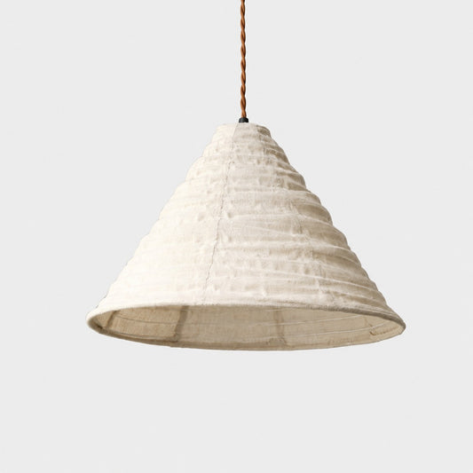 Suspension artisanale en tissu wabi-sabi